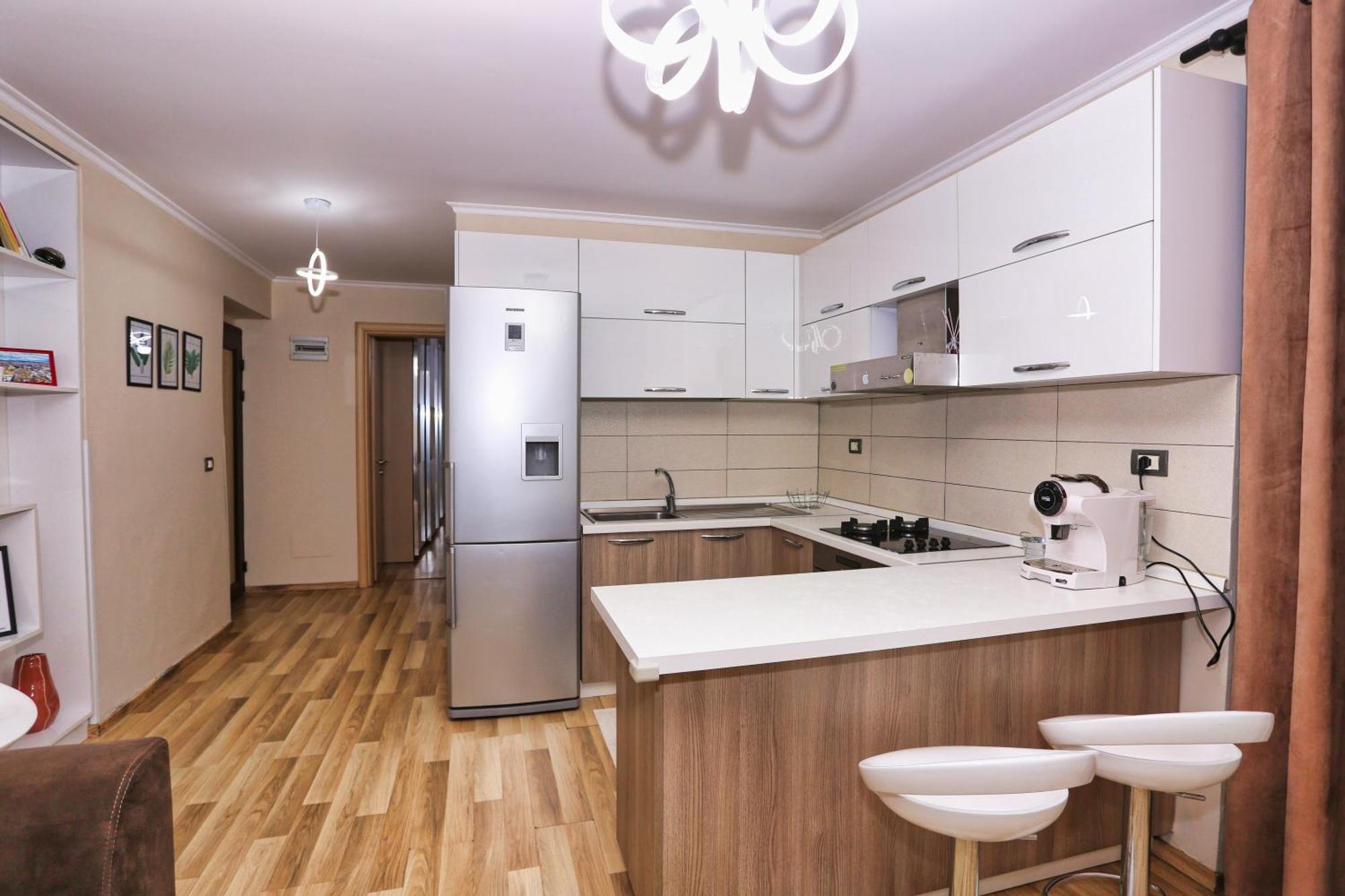 R&B City Center Apartment Tirana Exterior foto